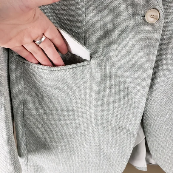EUC✨ H&M women's large light green blue spring tweed blazer - Picture 12 of 12